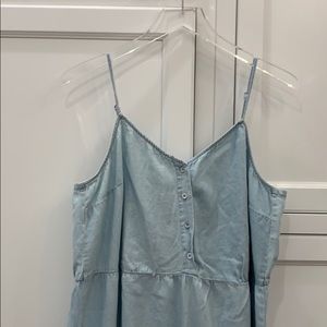 Universal Threads long chambray dress in size XL.